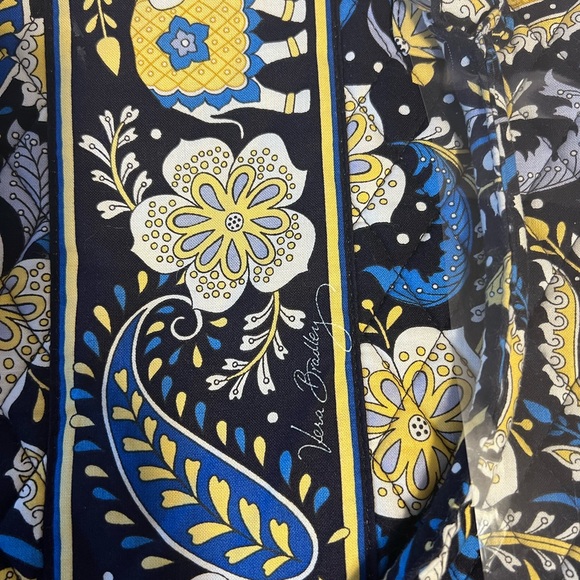 Vera Bradley Ellie Blue Elephant Small Hipster solid frame purse - Picture 6 of 6